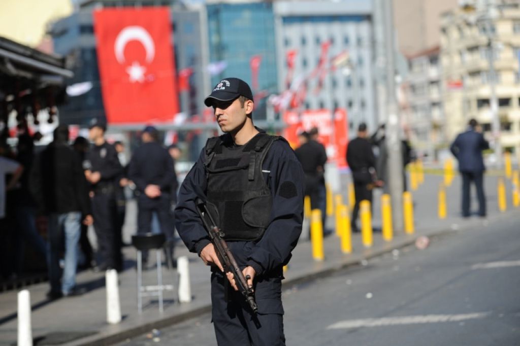 Na vzhodu Turčije samomorilski napad